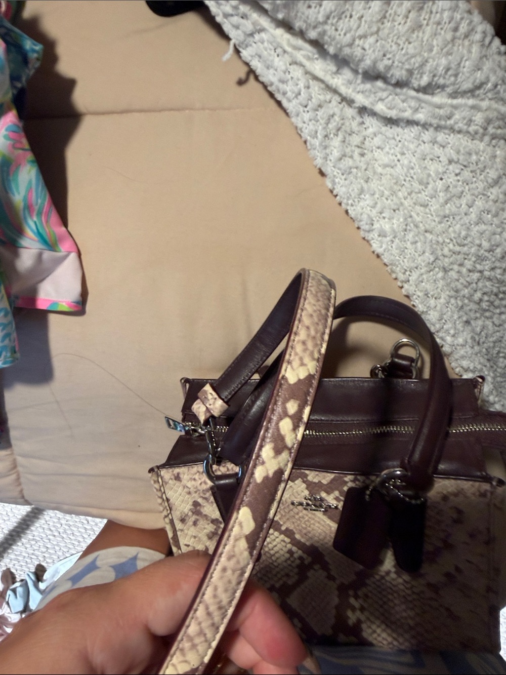 Coach Snake-Print python Satchel in Beige and Brown with Dark Brown Handles - Picture 5 of 9